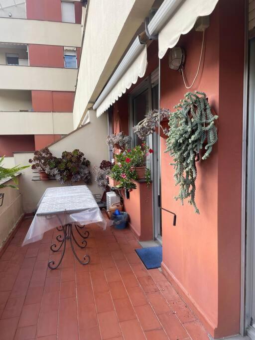 La Casa Di Teri A Chiavari Bagian luar foto